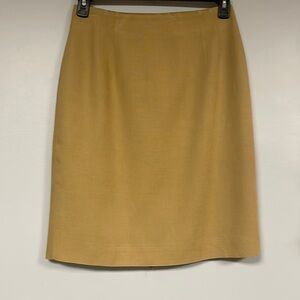 Classic Jones New York Fully Lined Tan/ light mustard  Skirt, 10, linen blend